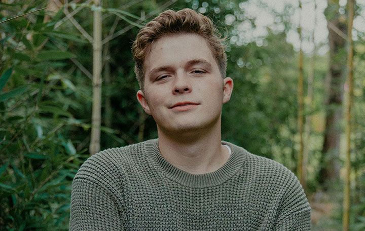 Josiah Queen<br src=